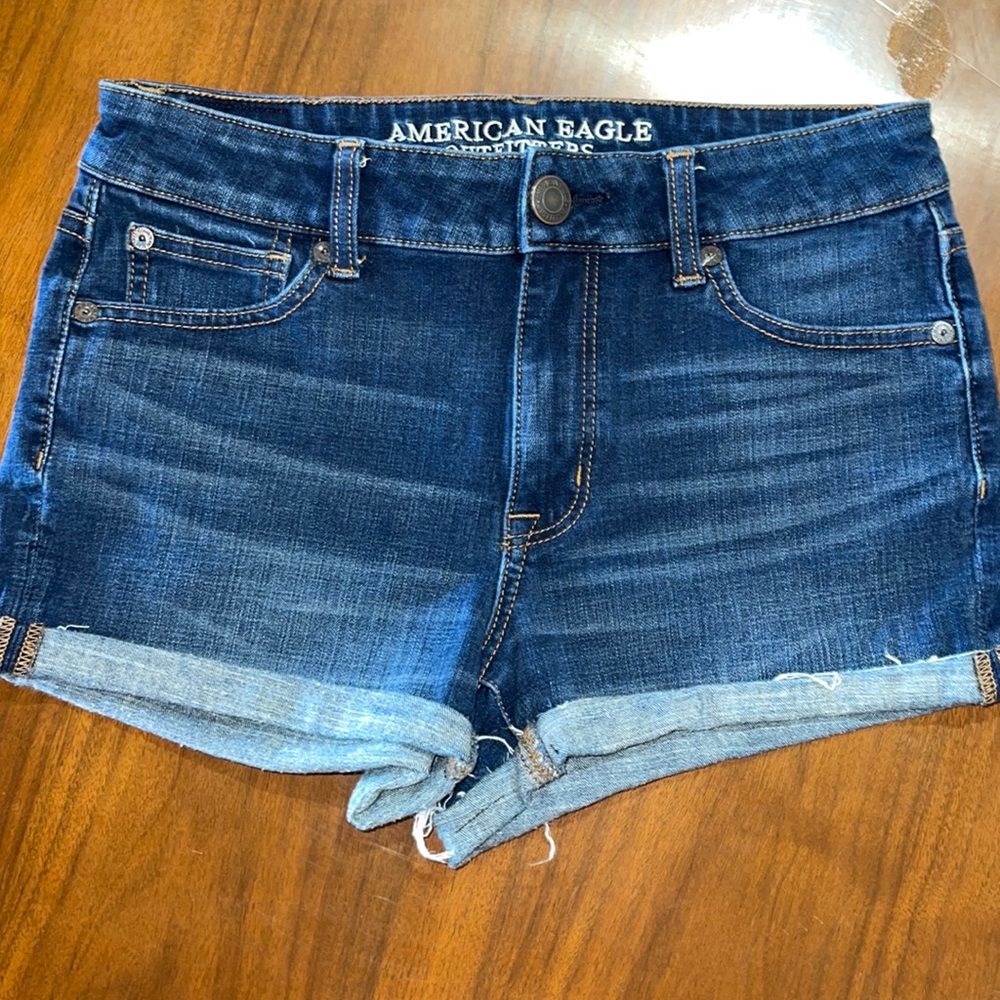 AE Shorts